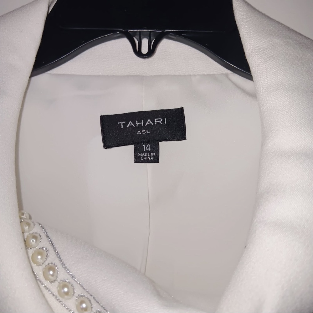 Tahari ASL Ivory Pearl-Trim Cropped Jacket - Picture 3 of 4